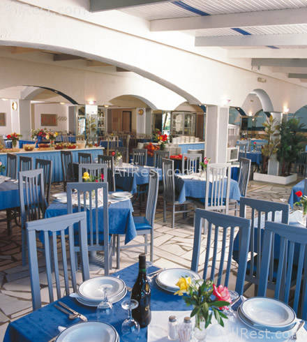 Sandy Beach Hotel 18